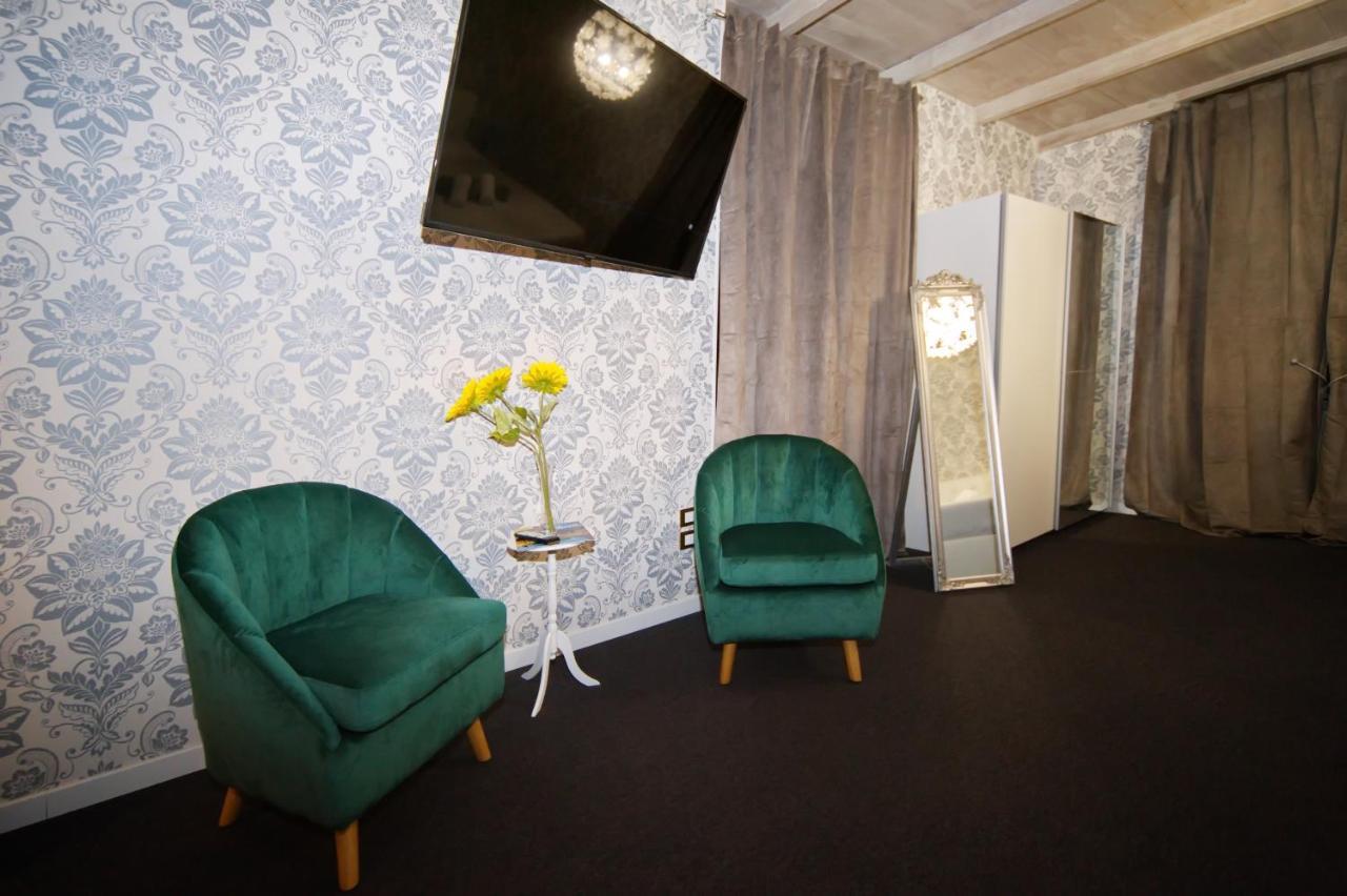 טרנטו B&B Clesio & Residence Buonconsiglio Apartments מראה חיצוני תמונה