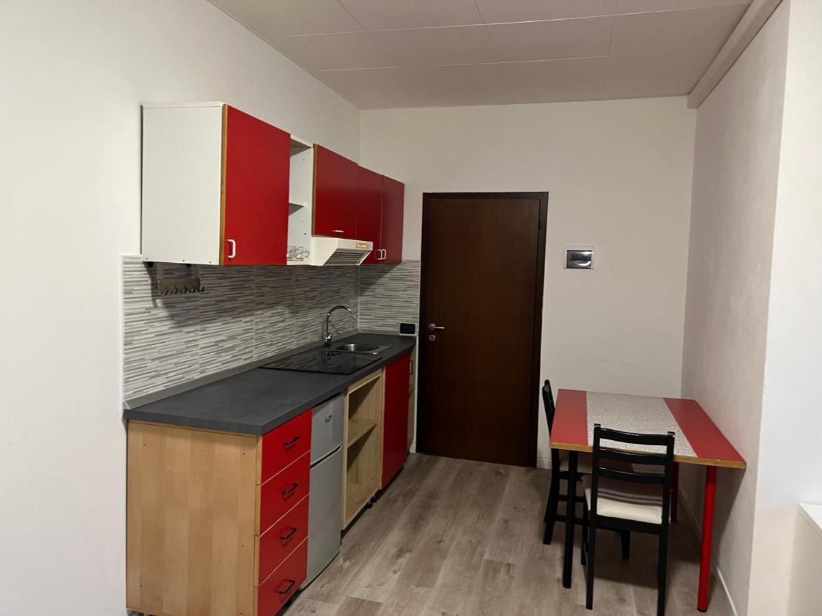 טרנטו B&B Clesio & Residence Buonconsiglio Apartments מראה חיצוני תמונה