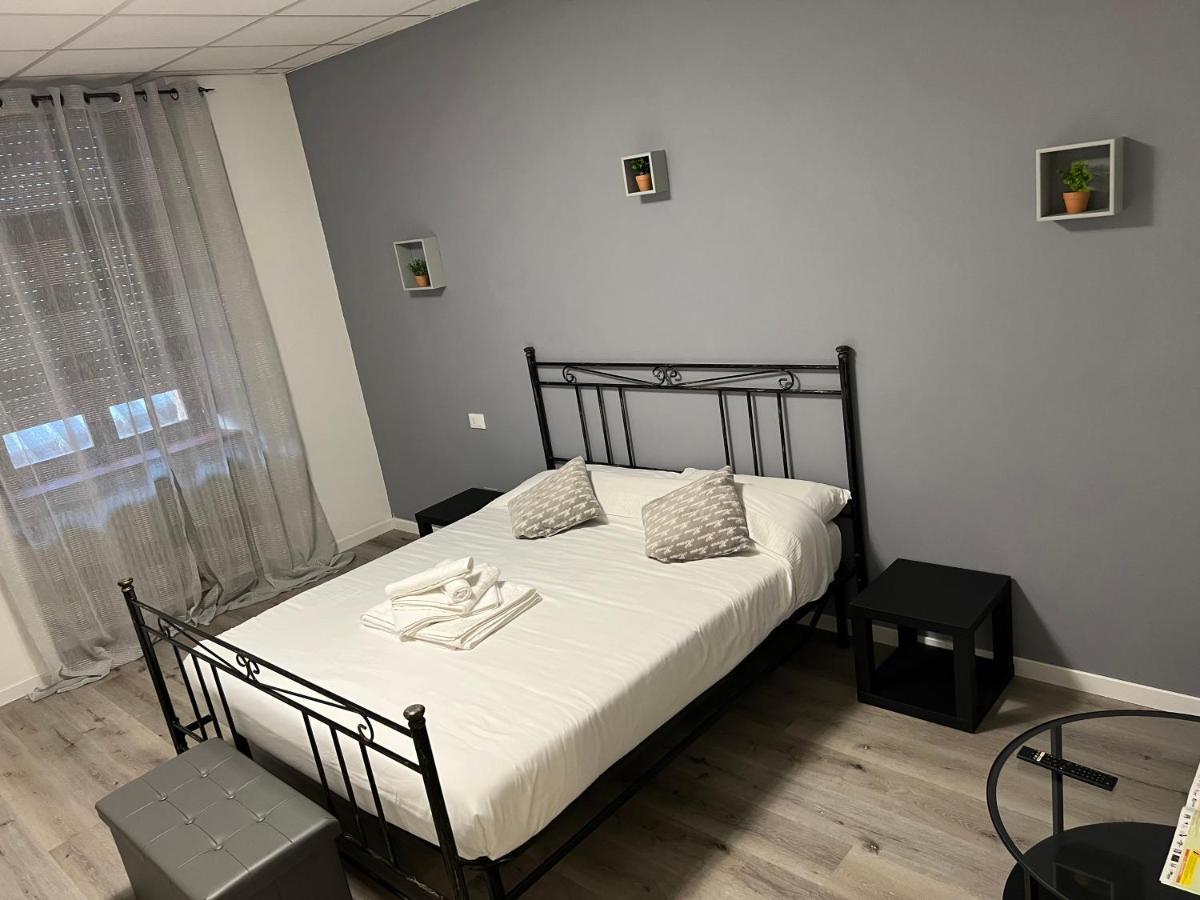 טרנטו B&B Clesio & Residence Buonconsiglio Apartments מראה חיצוני תמונה