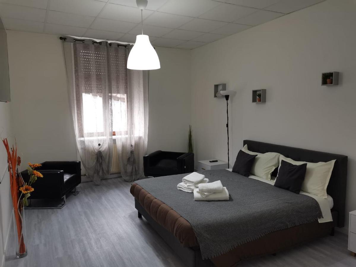 טרנטו B&B Clesio & Residence Buonconsiglio Apartments מראה חיצוני תמונה