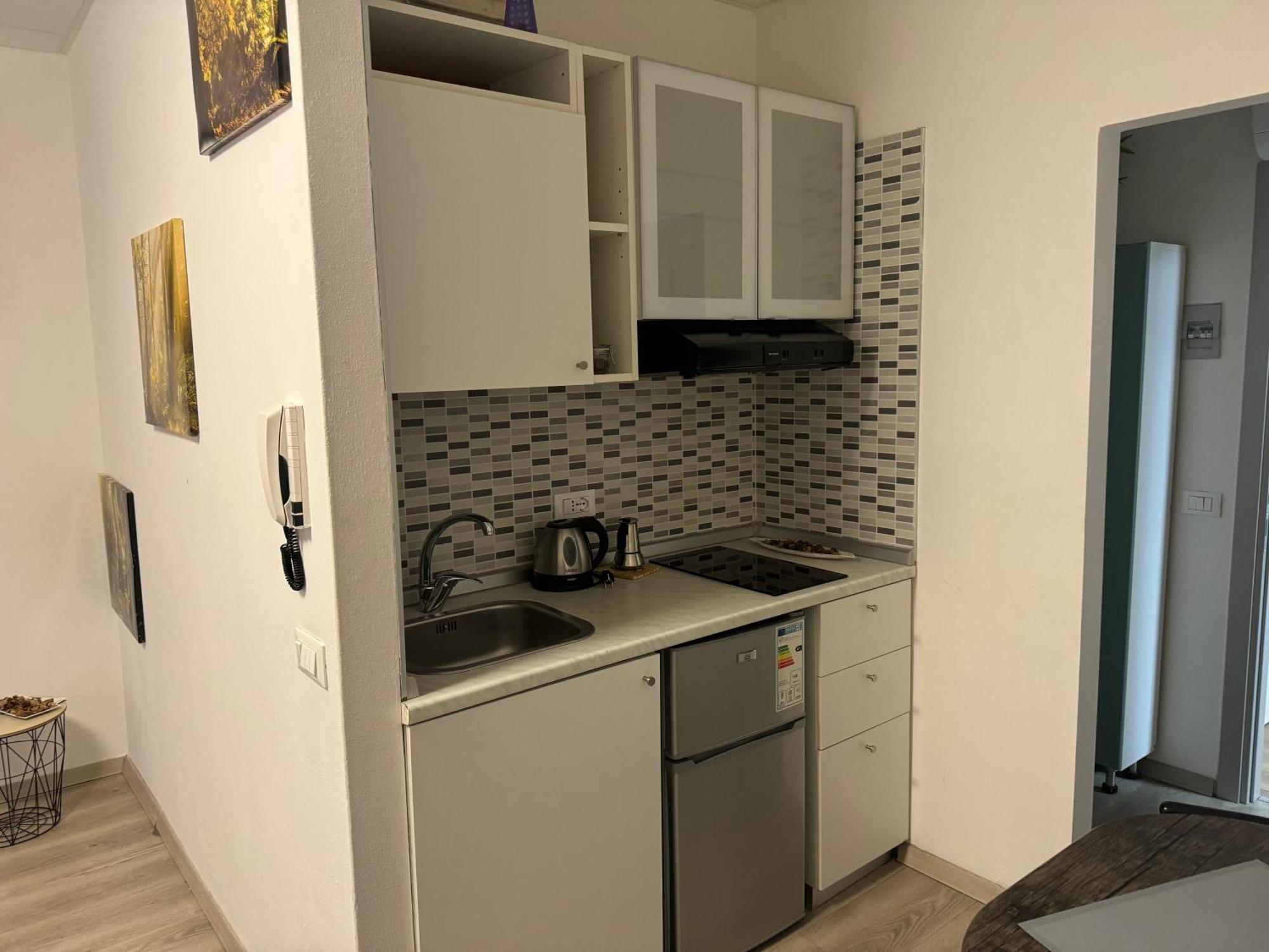 טרנטו B&B Clesio & Residence Buonconsiglio Apartments מראה חיצוני תמונה